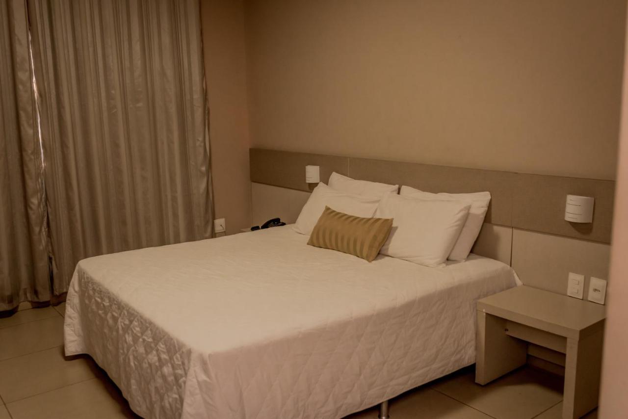 Fenix Hotel Araxá Kültér fotó